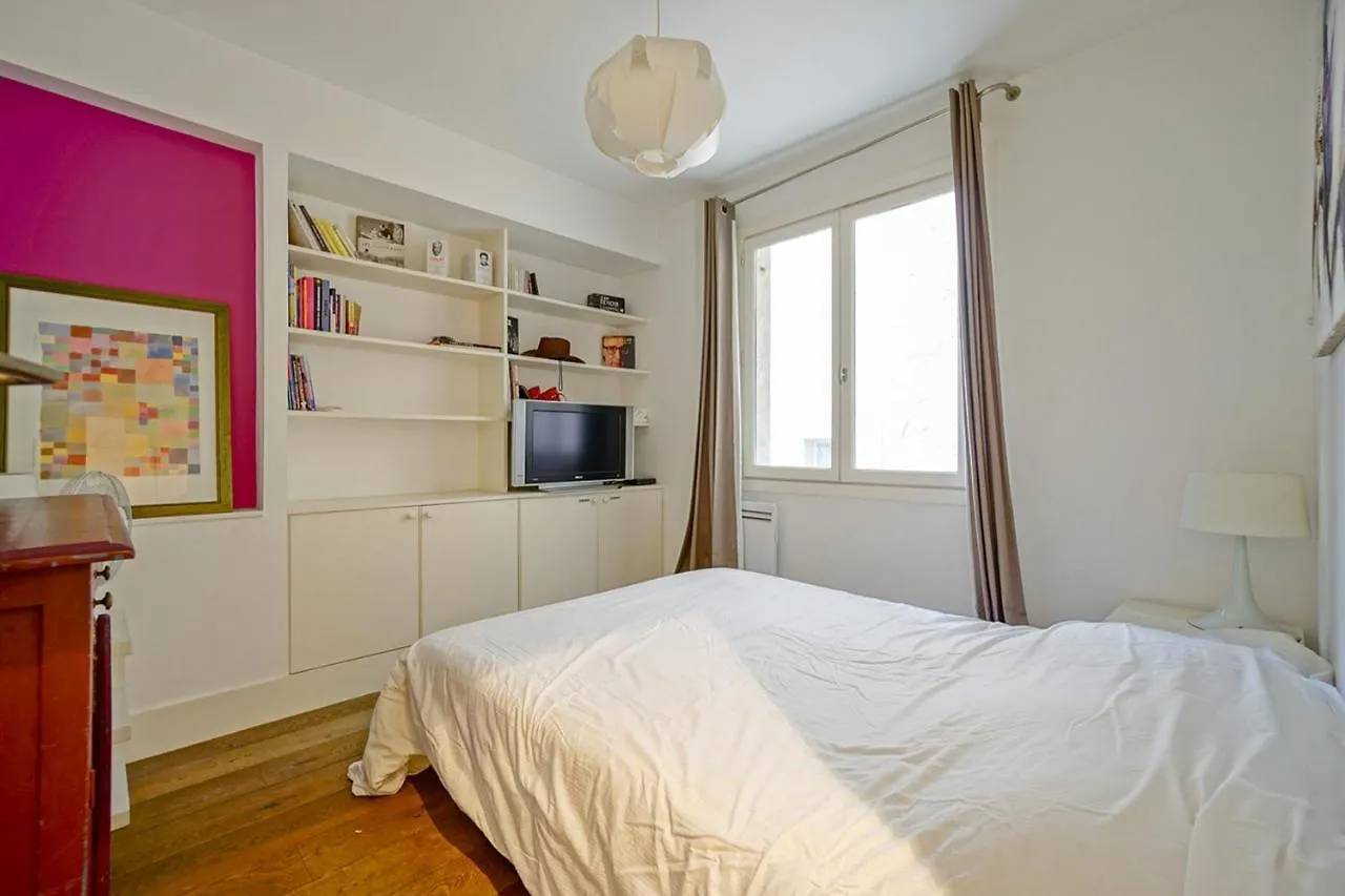 Elegant Apartment In The Marais Paris 3Rd